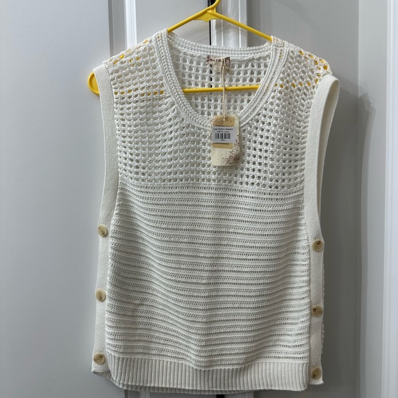 Hem & Thread White Knit Tank Top - Picture 1 of 5